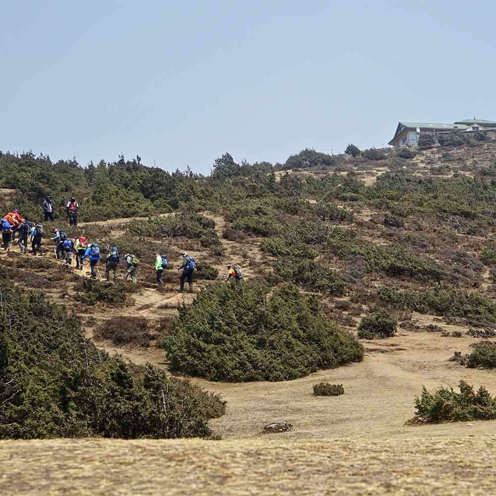 Vandring mot viloplats på väg mot Everest Base Camp