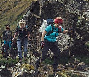 Vi vandrar i vackra Ahobamba-dalen på Inkaleden