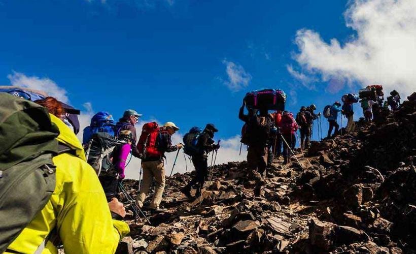Vandring uppför Kilimanjaro