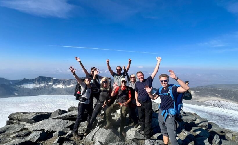 Bestig Galdhöpiggen tour